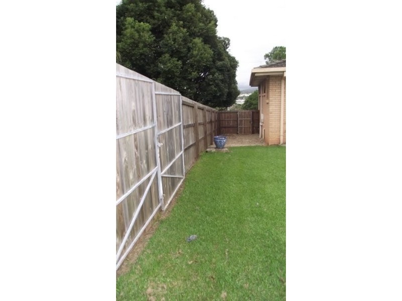 24 Nerang-Broadbeach Rd, Nerang QLD 4211