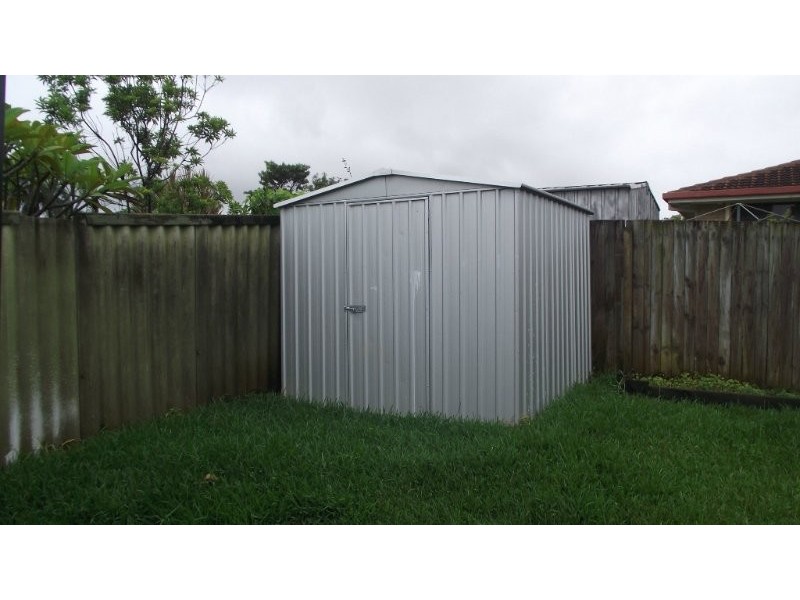 24 Nerang-Broadbeach Rd, Nerang QLD 4211