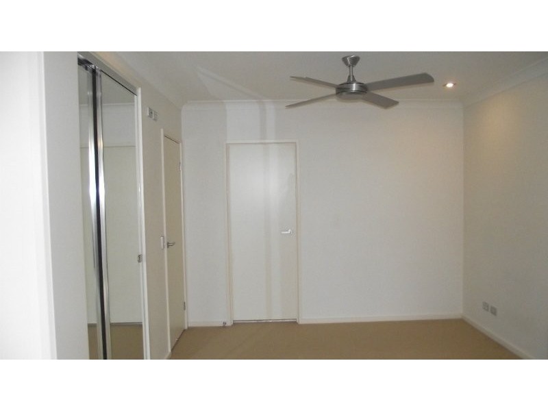 4012/3027 The Boulevarde, Carrara QLD 4211