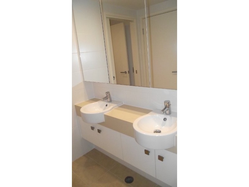 4012/3027 The Boulevarde, Carrara QLD 4211