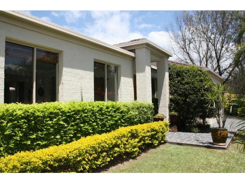 7 Watergum Pde, Molendinar QLD 4214