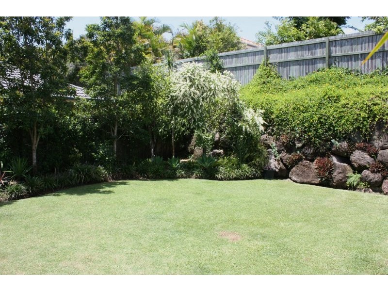 7 Watergum Pde, Molendinar QLD 4214