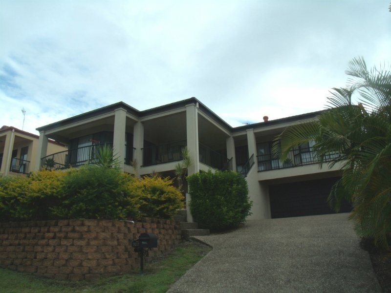 107 Armstrong Way, Highland Park QLD 4211