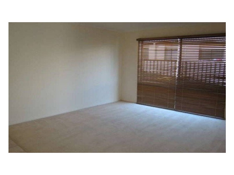 10 Brookland Court, Molendinar QLD 4214