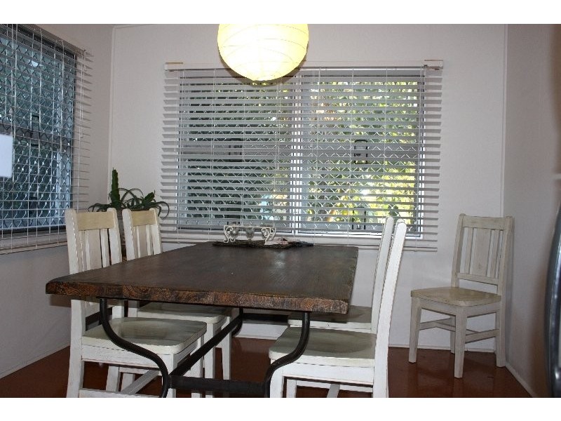 19 Cawthray Street, Biggera Waters QLD 4216