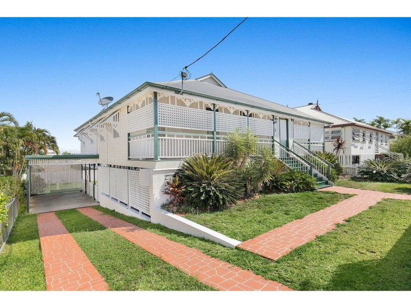 21 Cousins Street, The Range QLD 4700