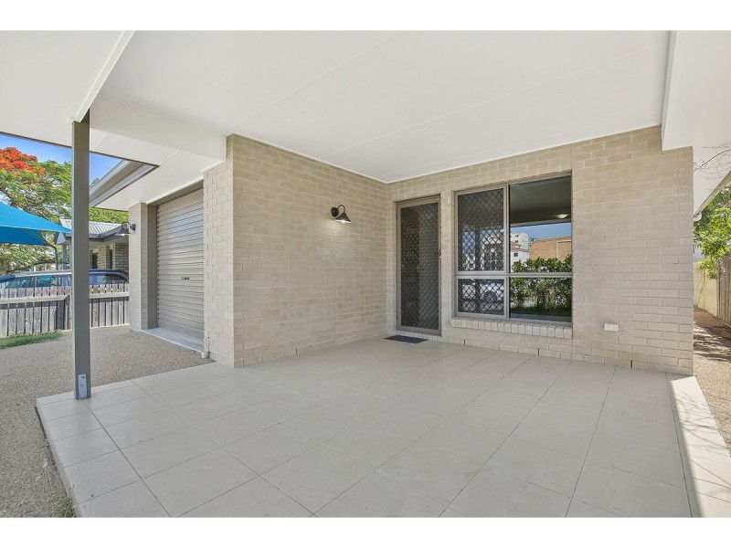 16 Bolsover Lane, Rockhampton City QLD 4700