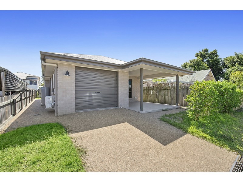 16 Bolsover Lane, Rockhampton City QLD 4700
