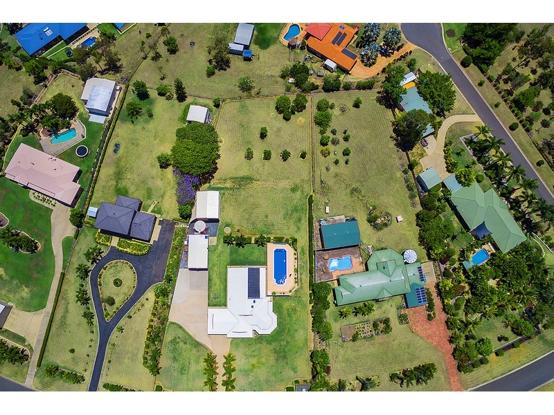 122 Angela Road, Rockyview QLD 4701