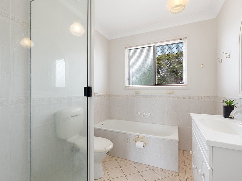 24/100 Victoria Place, Berserker QLD 4701