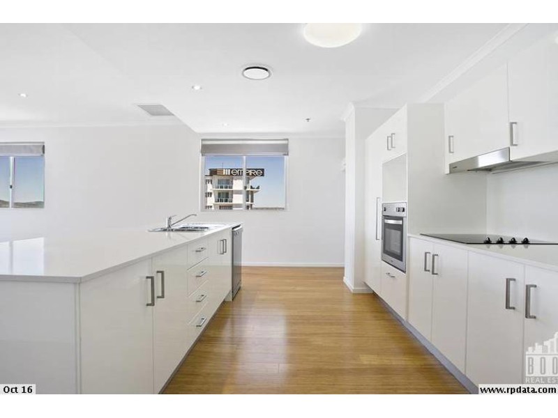 1206/102 Victoria Parade, Rockhampton City QLD 4700