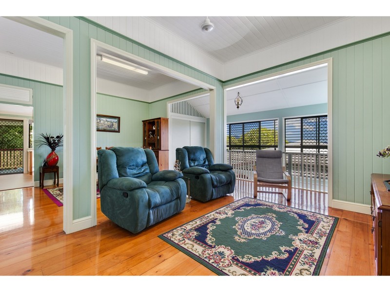 8 Lamington Street, The Range QLD 4700