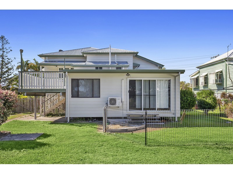 19a Main Street, Park Avenue QLD 4701