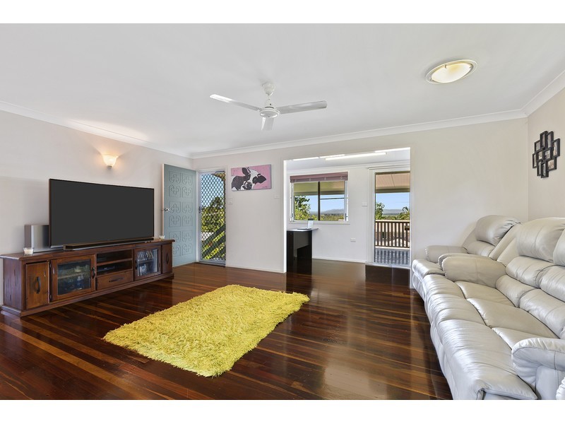 4 McCamley Street, The Range QLD 4700