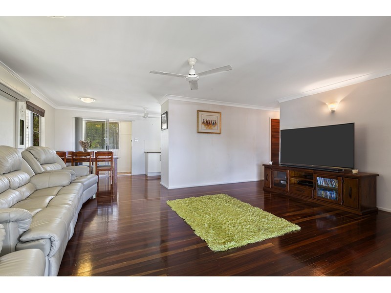 4 McCamley Street, The Range QLD 4700