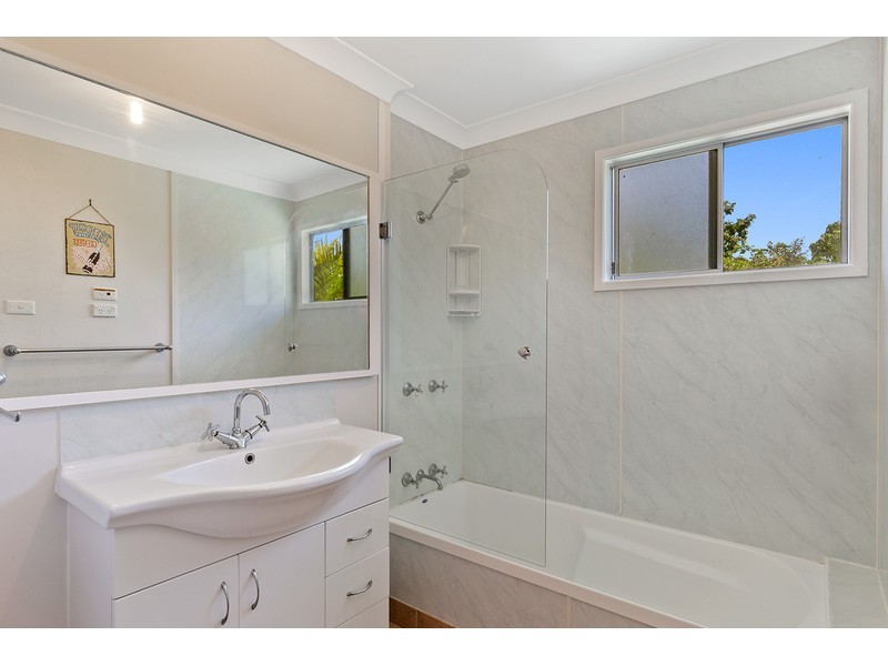 4 McCamley Street, The Range QLD 4700