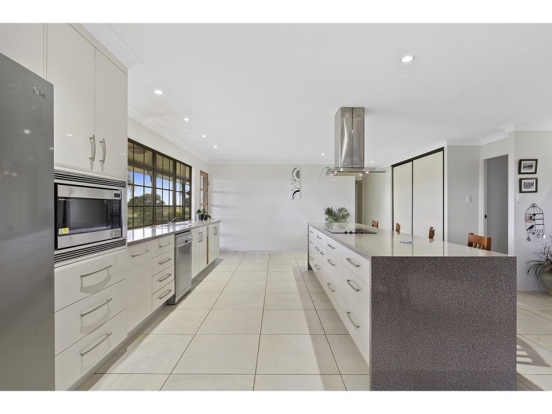 243 Greenlake Road, Rockyview QLD 4701