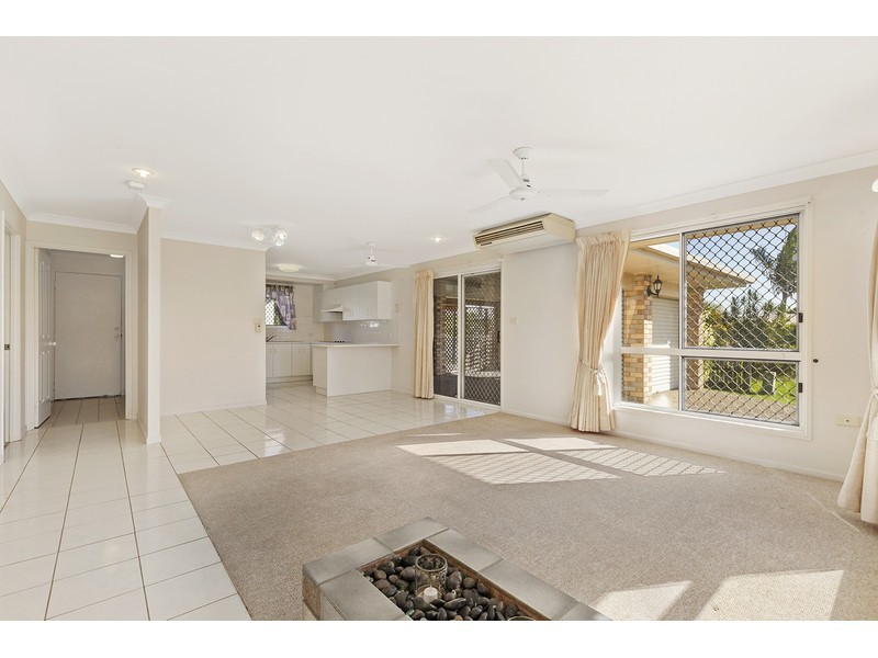 7 Nerang Close, Kawana QLD 4701