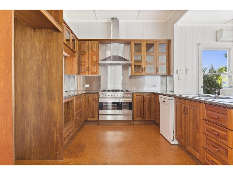 10 Dagmar Street, The Range QLD 4700