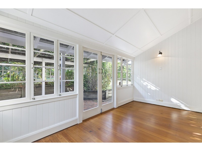 10 Dagmar Street, The Range QLD 4700
