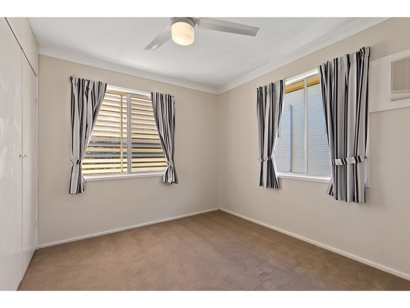 322 Duthie Avenue, Frenchville QLD 4701