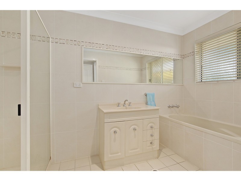 14 Peppermint Drive, Kawana QLD 4701