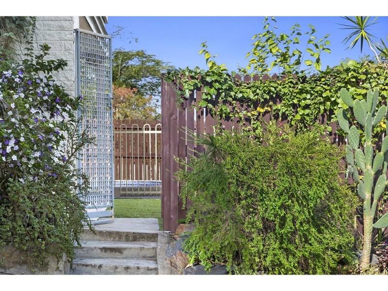 1A Bauhinia Terrace, The Range QLD 4700