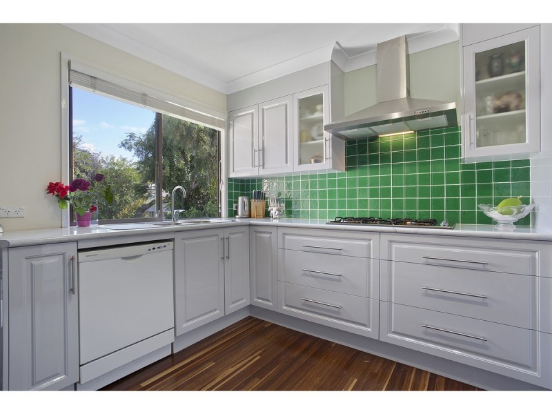 1A Bauhinia Terrace, The Range QLD 4700