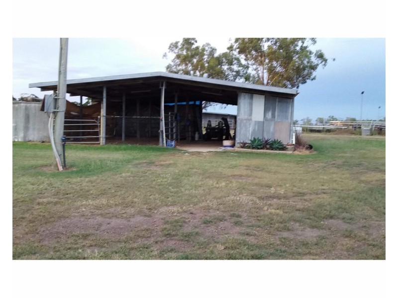 218 South Yaamba Road, Alton Downs QLD 4702