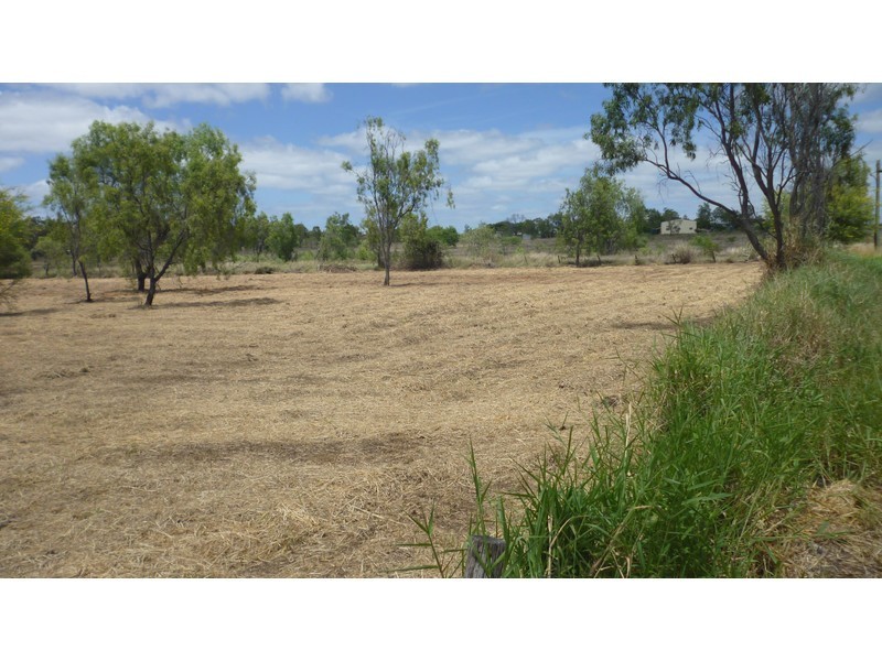 133 Somerset Road, Gracemere QLD 4702