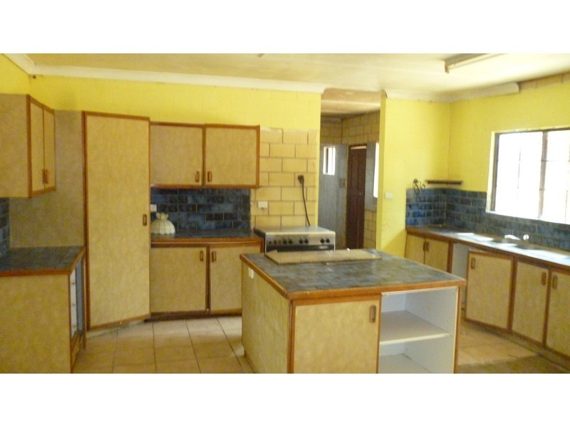 133 Somerset Road, Gracemere QLD 4702