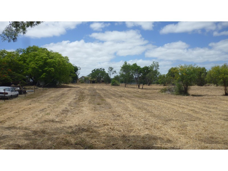 133 Somerset Road, Gracemere QLD 4702