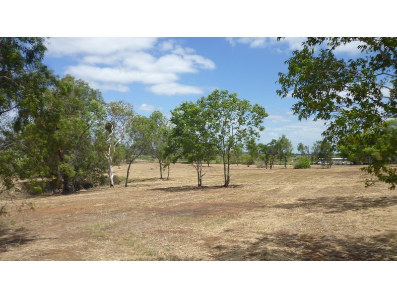 133 Somerset Road, Gracemere QLD 4702