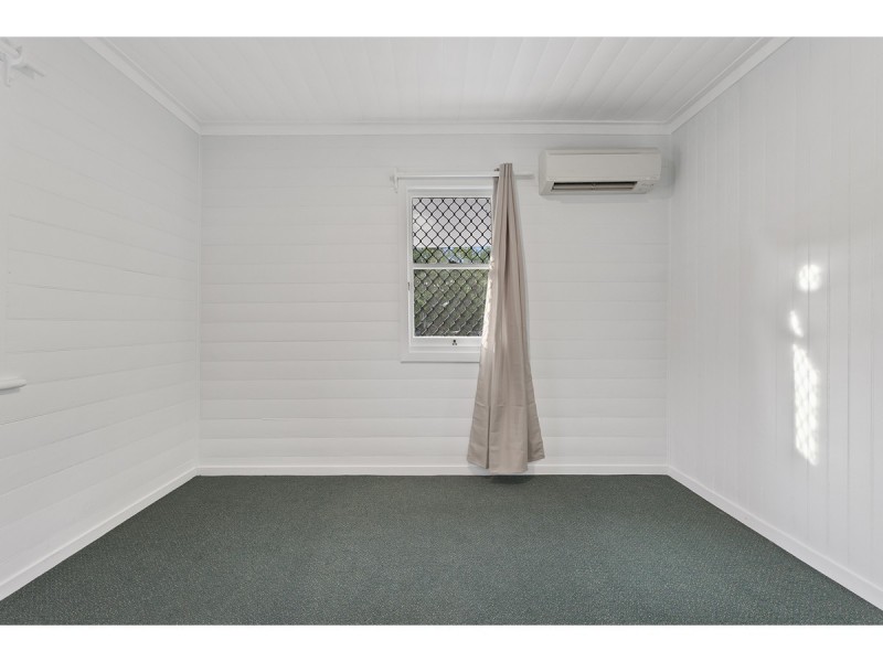 145 Murray Lane, The Range QLD 4700