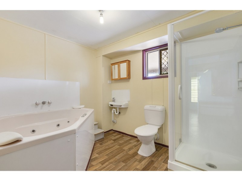 160 Cruikshank Street, Frenchville QLD 4701