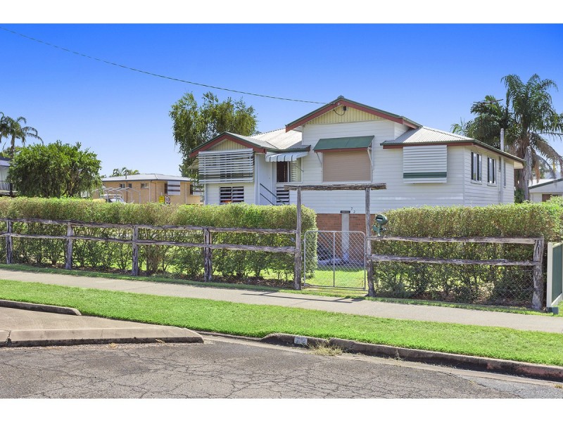 72 Haynes Street, Park Avenue QLD 4701