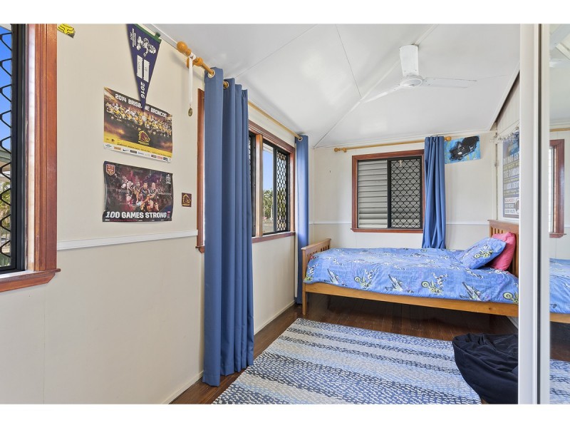 72 Haynes Street, Park Avenue QLD 4701
