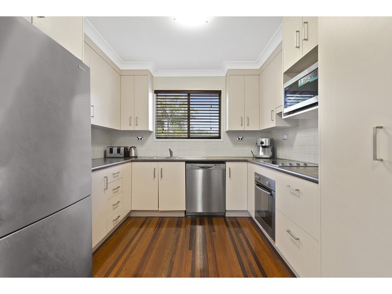 297 Shields Avenue, Frenchville QLD 4701