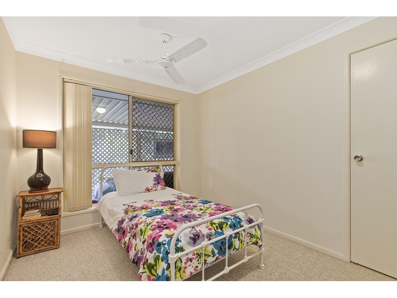 77 Leamington Street, Berserker QLD 4701