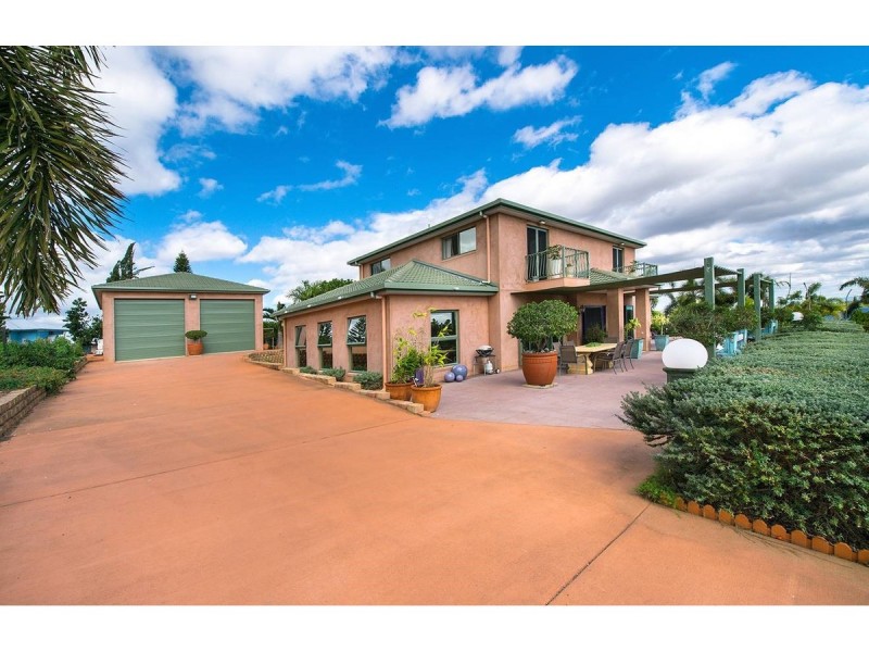 8 Laura Close, Rockyview QLD 4701