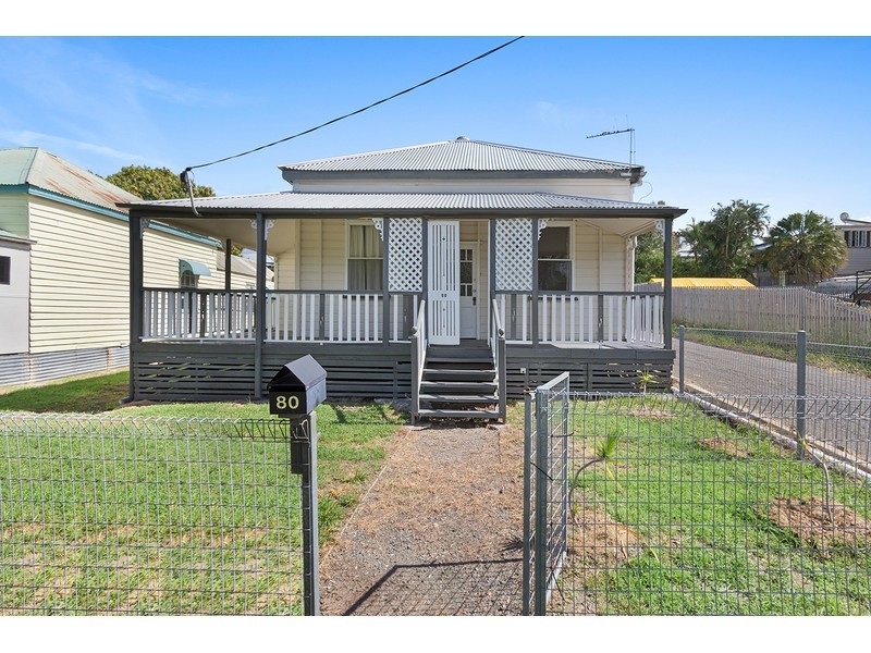 80 West Street, The Range QLD 4700
