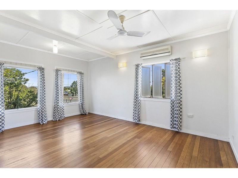 34 Bowen Terrace, The Range QLD 4700