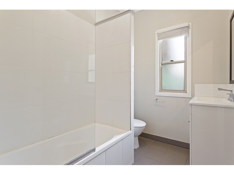 32 Bowen Terrace, The Range QLD 4700