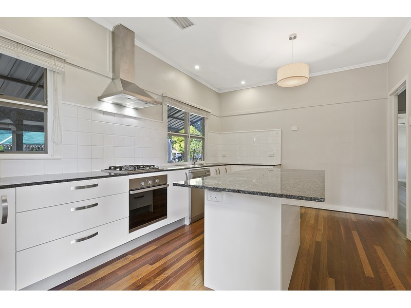 32 Bowen Terrace, The Range QLD 4700