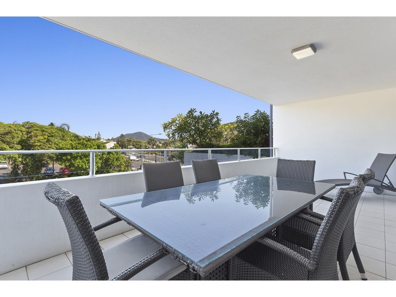 110/18-22 Anzac Parade, Yeppoon QLD 4703