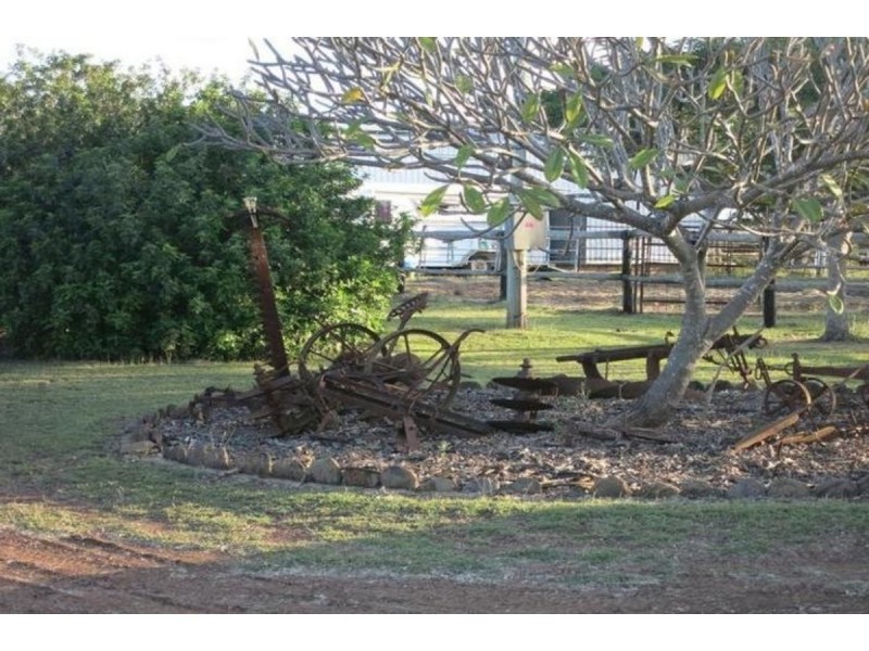 89 Boys Road, Alton Downs QLD 4702