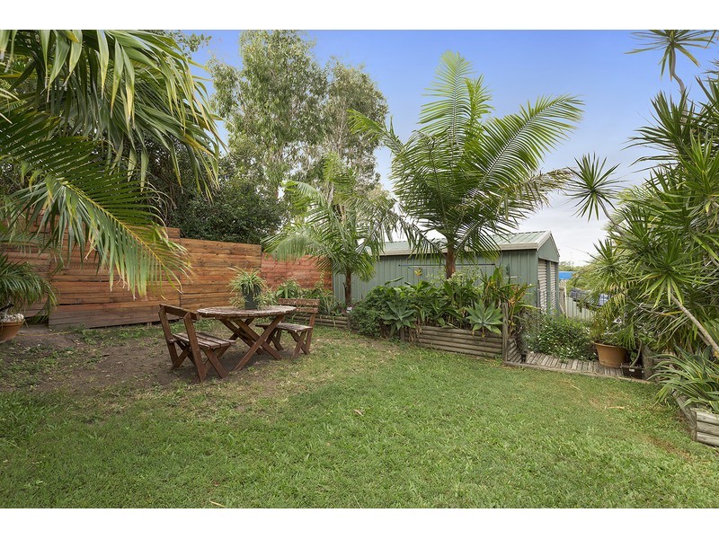 2 Wakefield Street, Allenstown QLD 4700