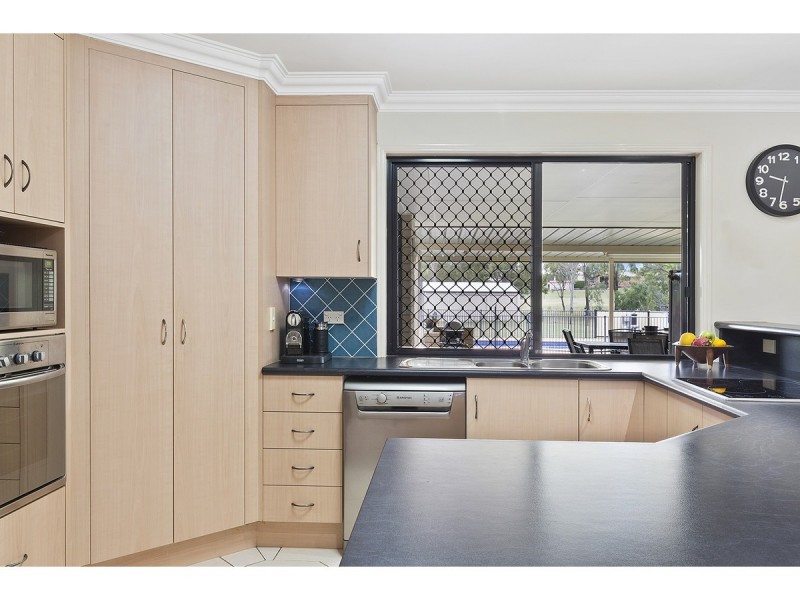 32 Kristie Drive, Rockyview QLD 4701