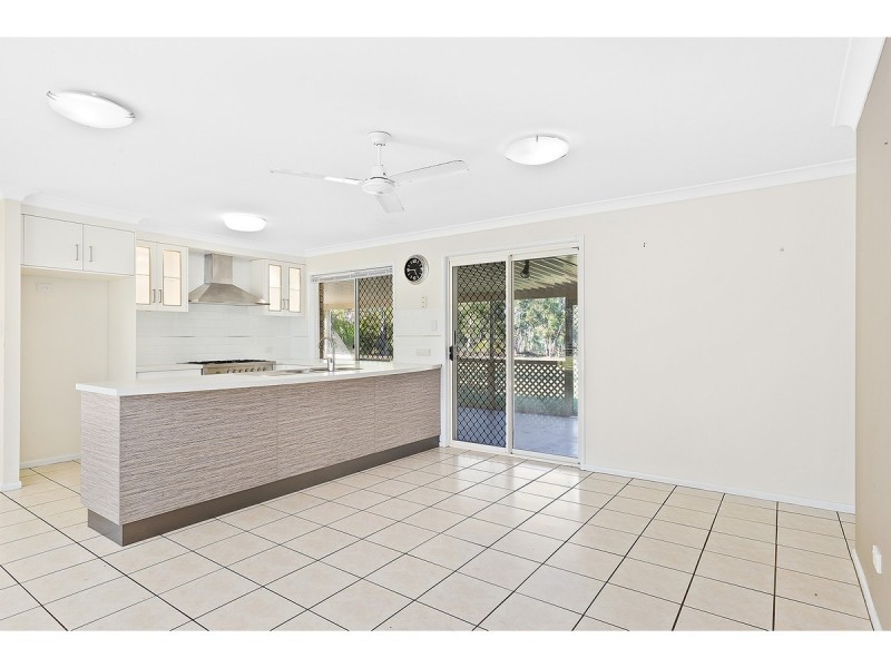 24 Newton Avenue, Barmaryee QLD 4703