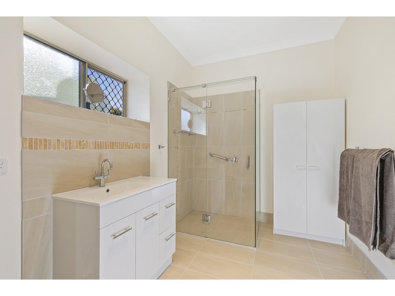 966 Emu Park Road, Nankin QLD 4701